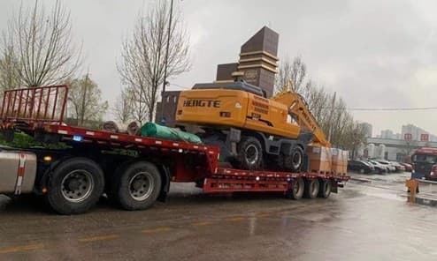 Колесный экскаватор HENGTE HT215W ( в габарите)